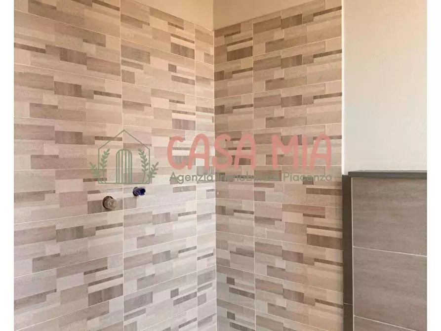 Immagine 27 di Villetta a schiera in vendita  in strada padana inferiore a Caorso