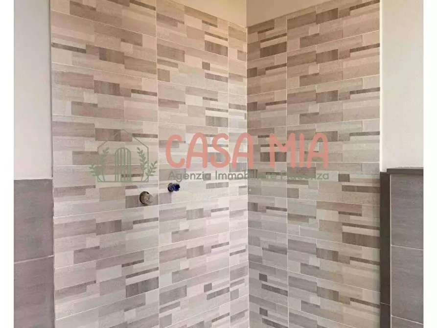 Immagine 28 di Villetta a schiera in vendita  in strada padana inferiore a Caorso