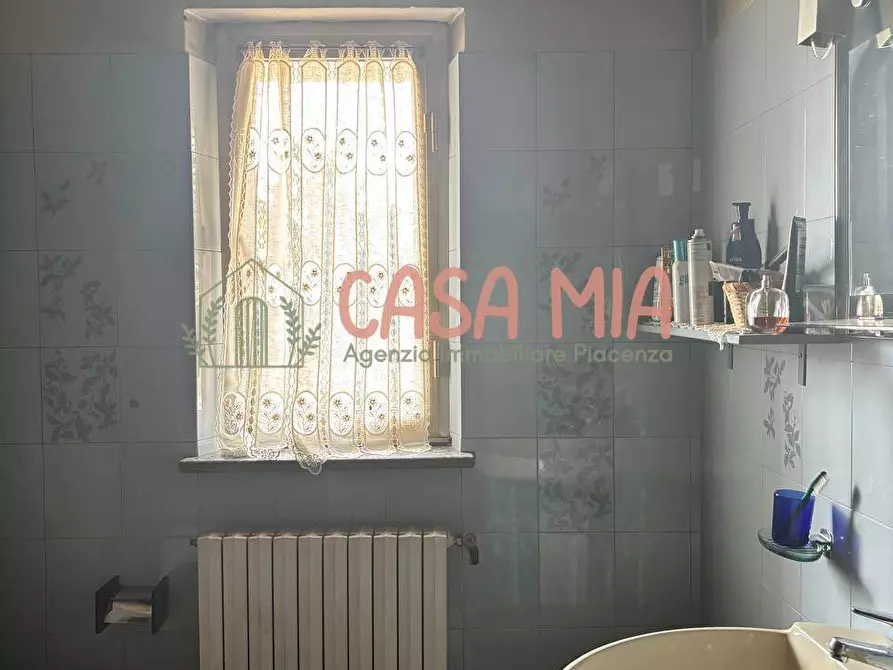 Immagine 22 di Villa in vendita  in Località travazzano a Carpaneto Piacentino
