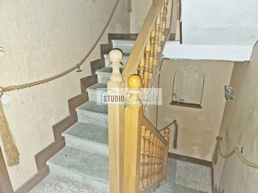 Immagine 21 di Rustico / casale in vendita  in Via vecchia provinciale a Camaiore