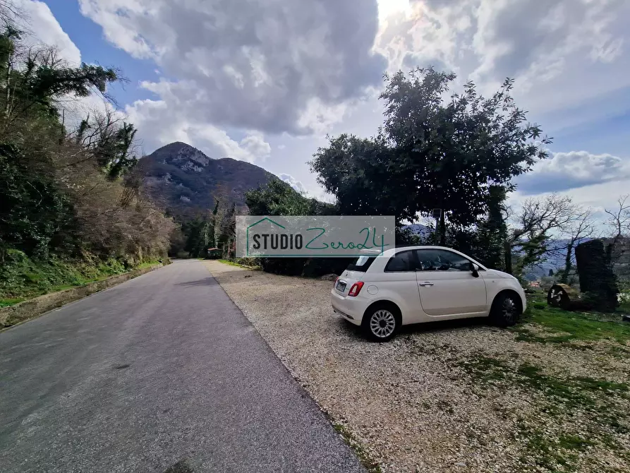 Immagine 21 di Attività commerciale in vendita  in Via Trescolli a Camaiore