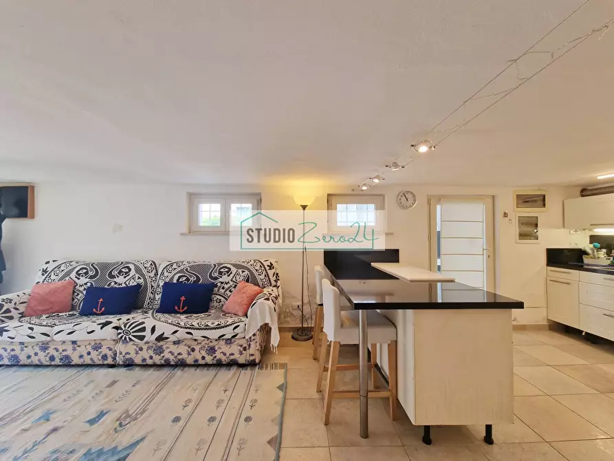 Immagine 20 di Casa semindipendente in vendita  in via maddalena a Camaiore