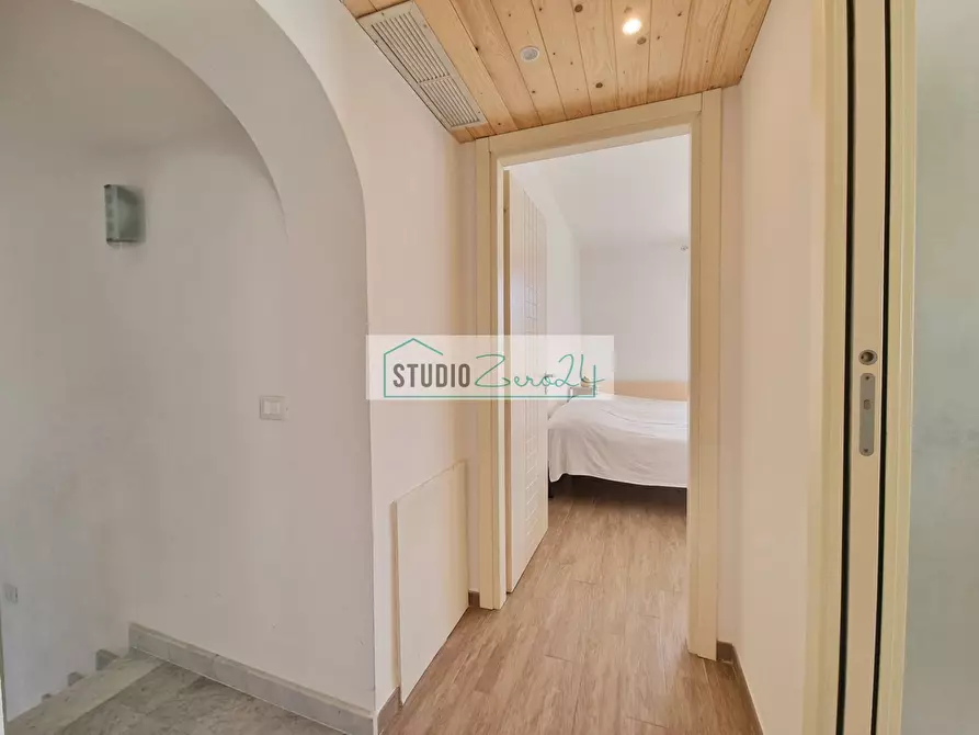 Immagine 30 di Casa semindipendente in vendita  in via maddalena a Camaiore