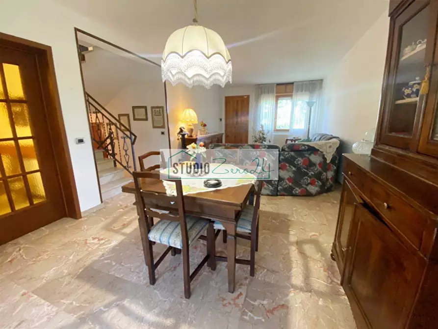 Immagine 7 di Villetta a schiera in vendita  in via arginvecchio a Camaiore