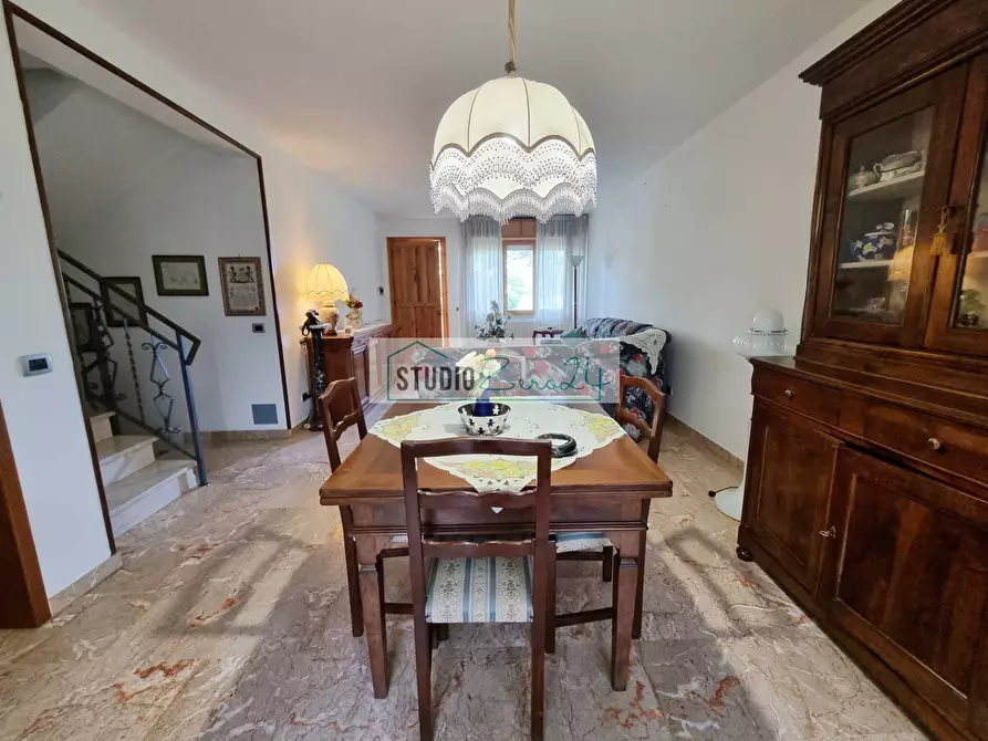 Immagine 9 di Villetta a schiera in vendita  in via arginvecchio a Camaiore