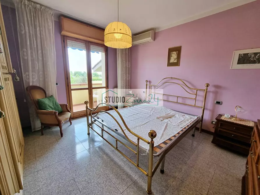 Immagine 17 di Villetta a schiera in vendita  in via arginvecchio a Camaiore