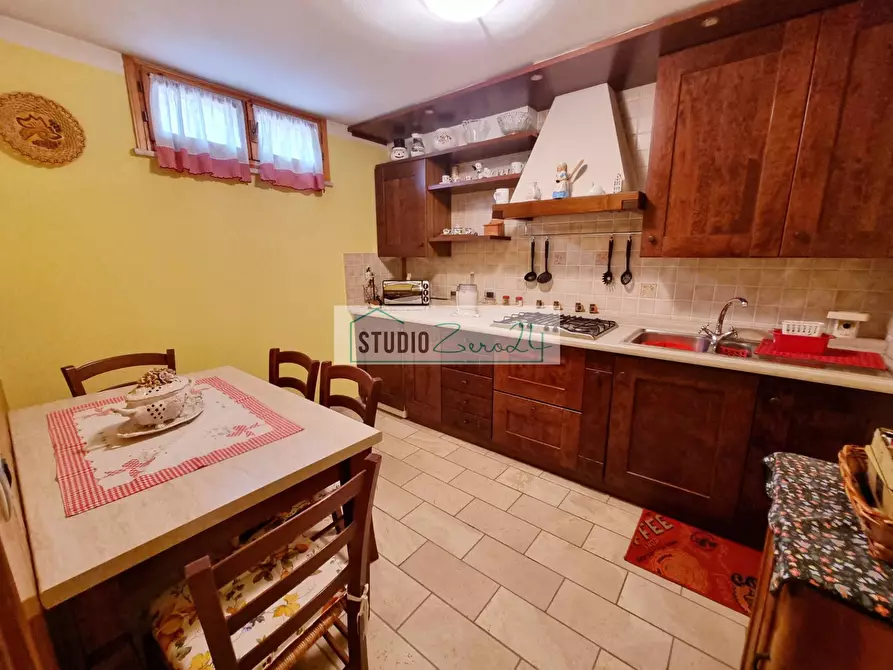 Immagine 29 di Villetta a schiera in vendita  in via arginvecchio a Camaiore