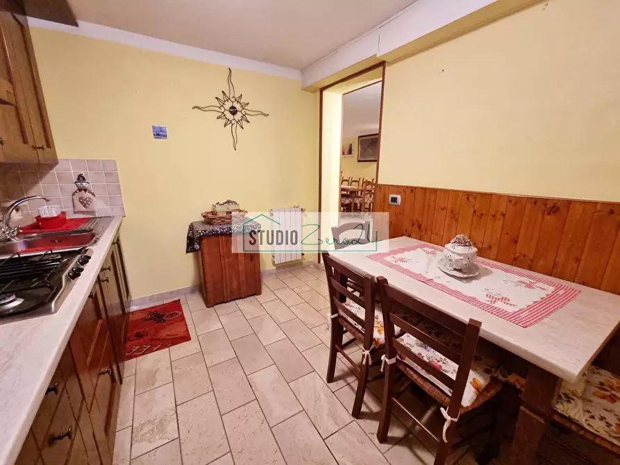 Immagine 30 di Villetta a schiera in vendita  in via arginvecchio a Camaiore