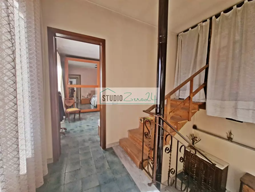 Immagine 24 di Casa semindipendente in vendita  in Via di Contra a Camaiore