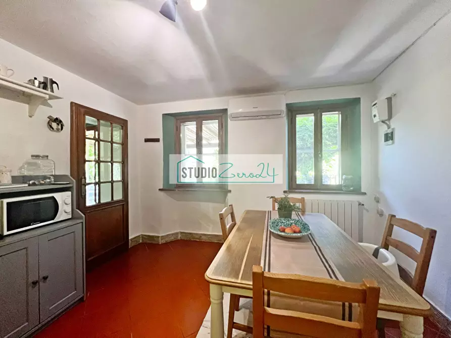 Immagine 21 di Casa indipendente in vendita  in via Mandria a Camaiore