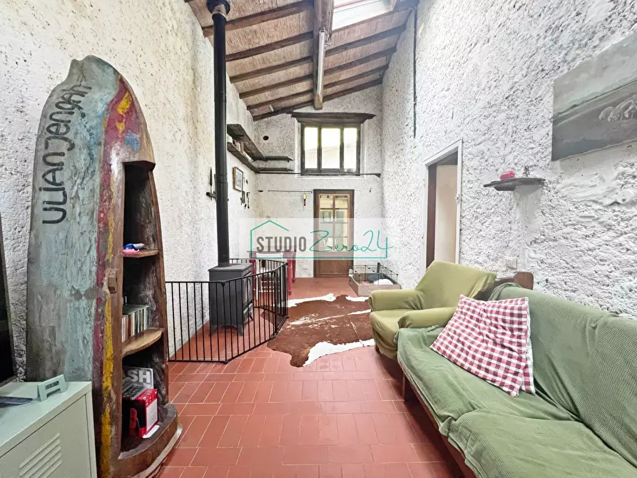 Immagine 28 di Casa indipendente in vendita  in via Mandria a Camaiore