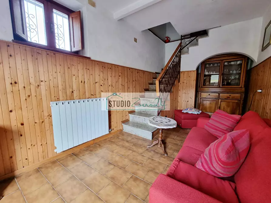 Immagine 7 di Casa semindipendente in vendita  in via bottaro a Camaiore