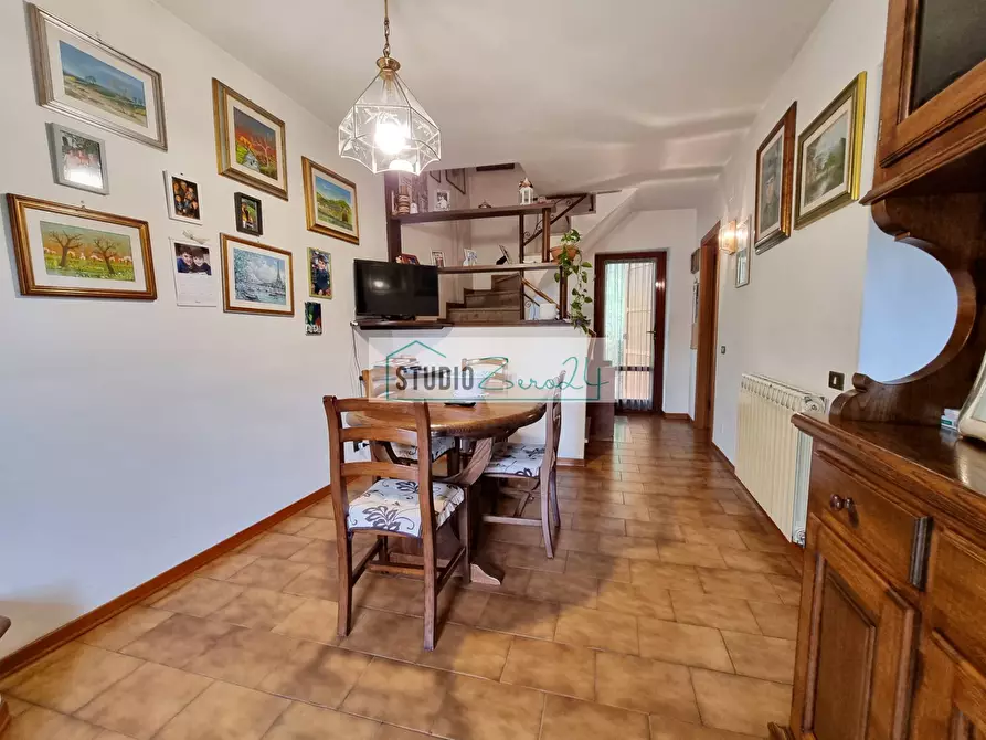 Immagine 12 di Casa semindipendente in vendita  in via bottaro a Camaiore