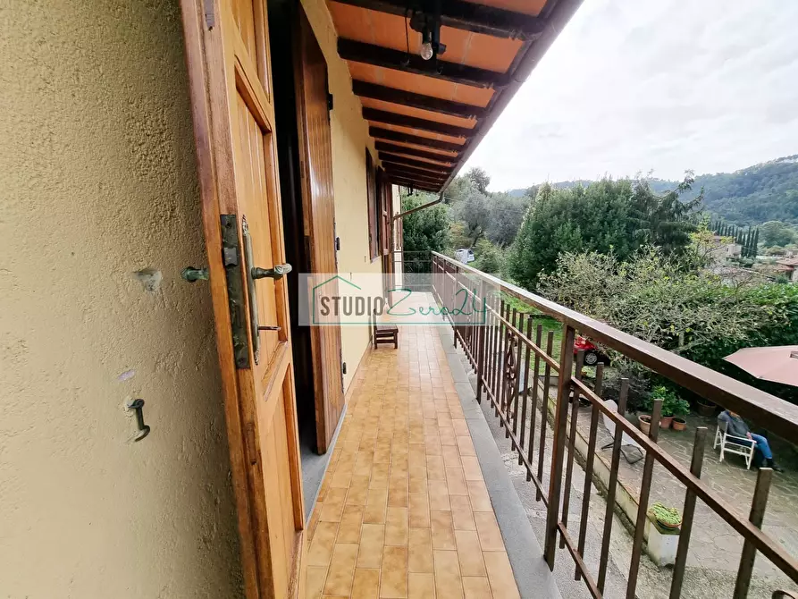 Immagine 15 di Casa semindipendente in vendita  in via bottaro a Camaiore