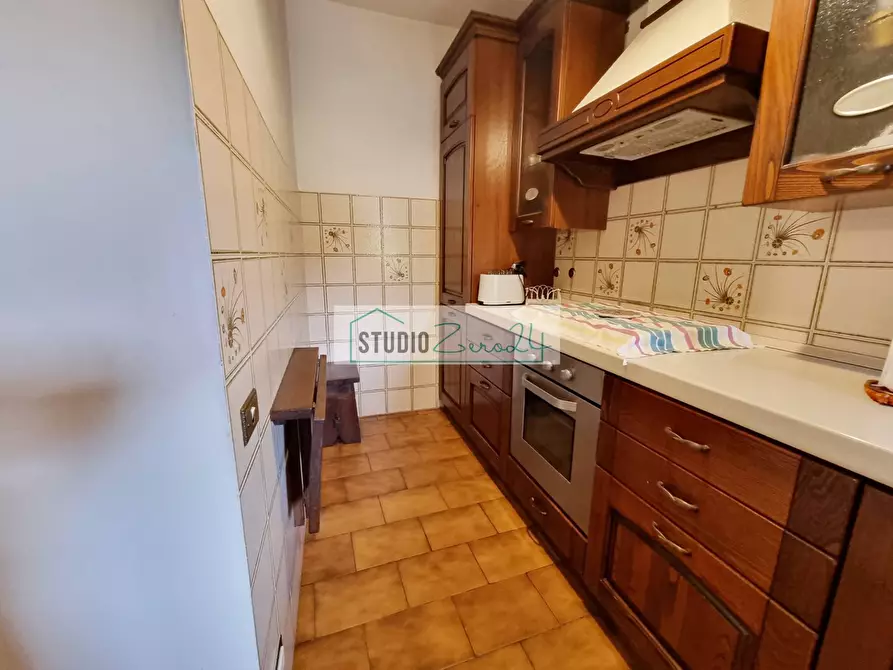 Immagine 21 di Casa semindipendente in vendita  in via bottaro a Camaiore