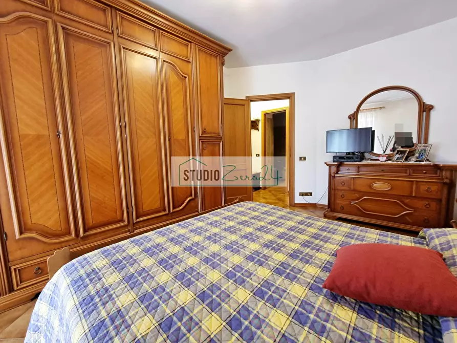 Immagine 28 di Casa semindipendente in vendita  in via bottaro a Camaiore