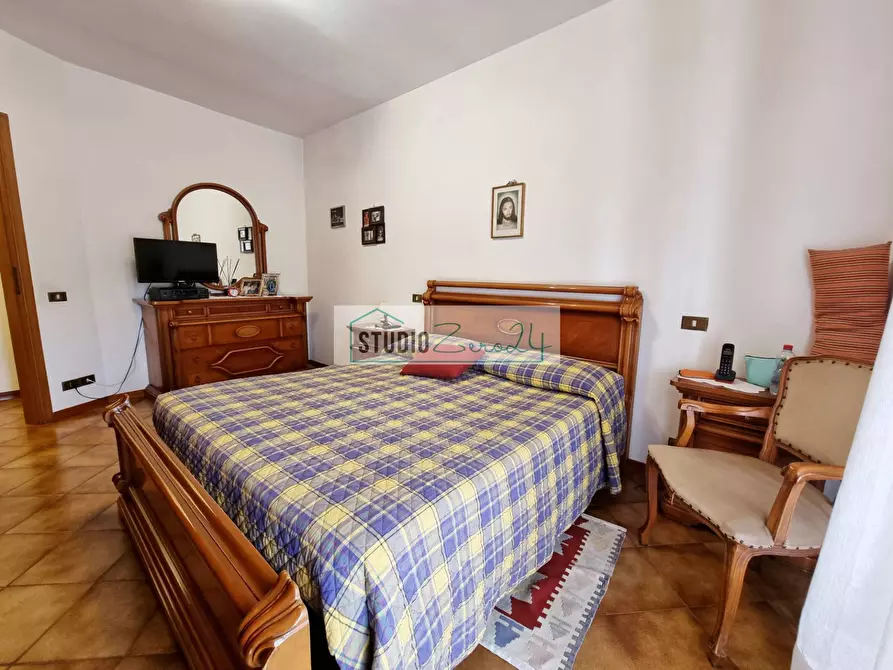 Immagine 29 di Casa semindipendente in vendita  in via bottaro a Camaiore