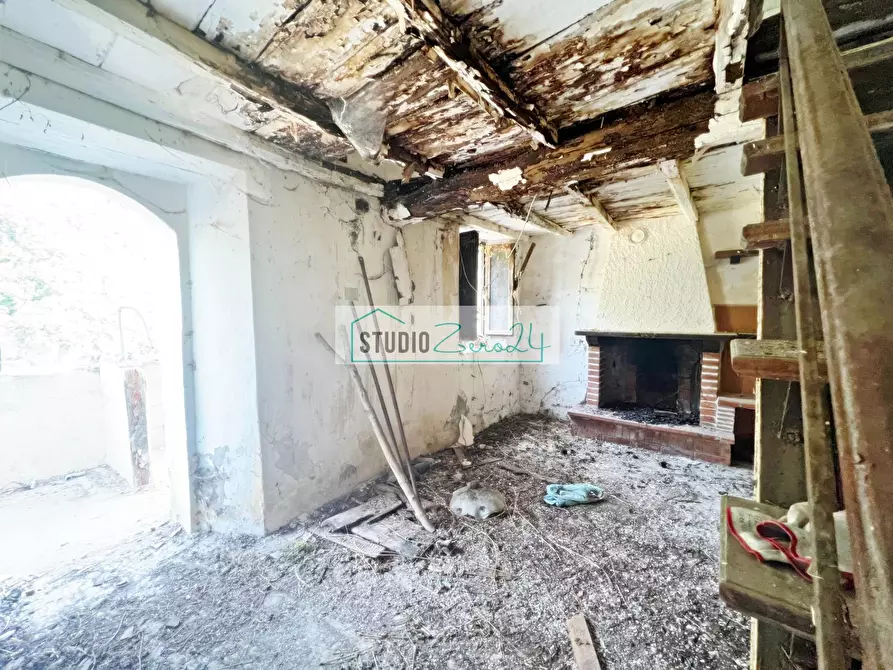 Immagine 7 di Casa semindipendente in vendita  in Via dei Tardoni a Camaiore