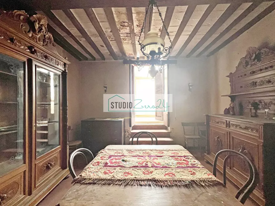 Immagine 3 di Rustico / casale in vendita  in Via del Castello a Camaiore