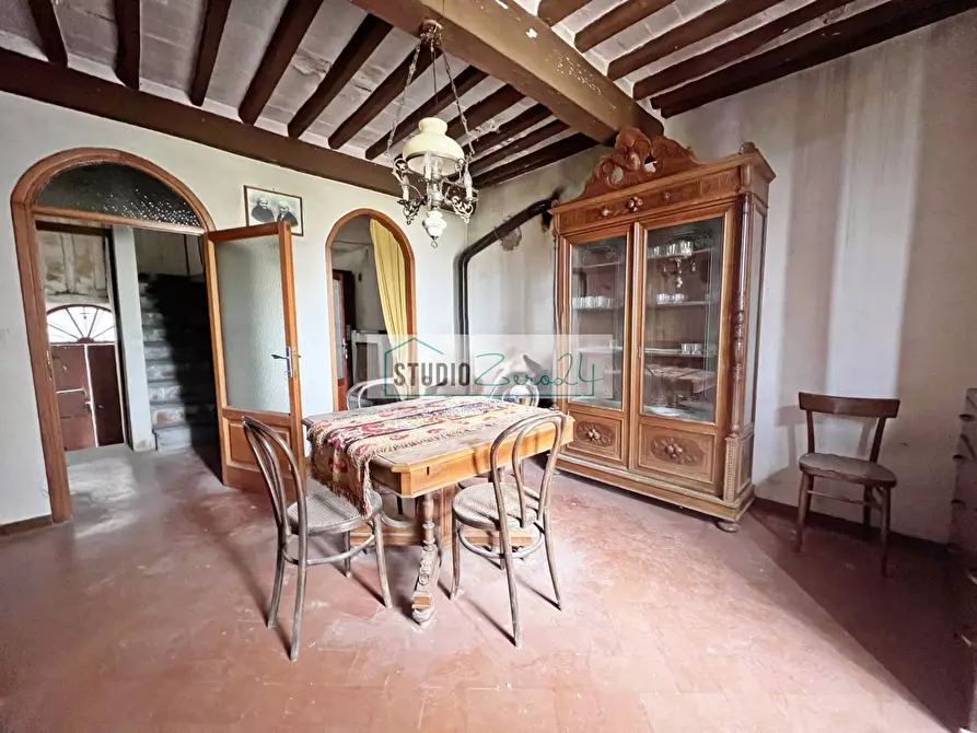 Immagine 7 di Rustico / casale in vendita  in Via del Castello a Camaiore