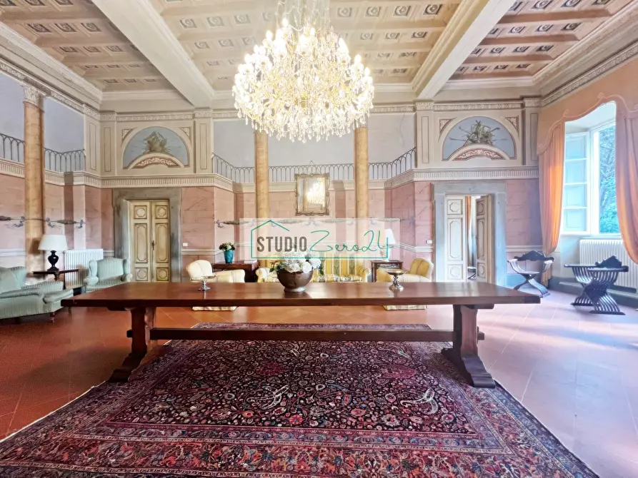 Immagine 7 di Villa in vendita  in Via Sandro Pertini a Camaiore