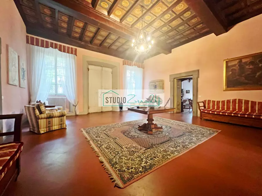 Immagine 25 di Villa in vendita  in Via Sandro Pertini a Camaiore