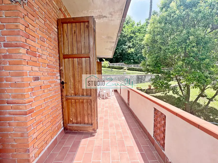 Immagine 17 di Villa in vendita  in Via delle Capanne a Camaiore
