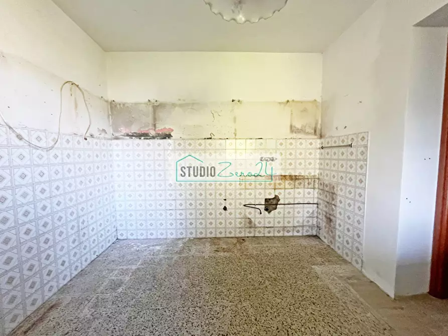 Immagine 15 di Casa semindipendente in vendita  in via delle Grotte a Camaiore