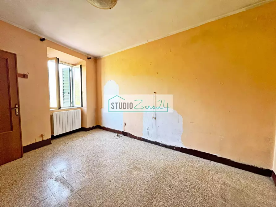 Immagine 19 di Casa semindipendente in vendita  in via delle Grotte a Camaiore