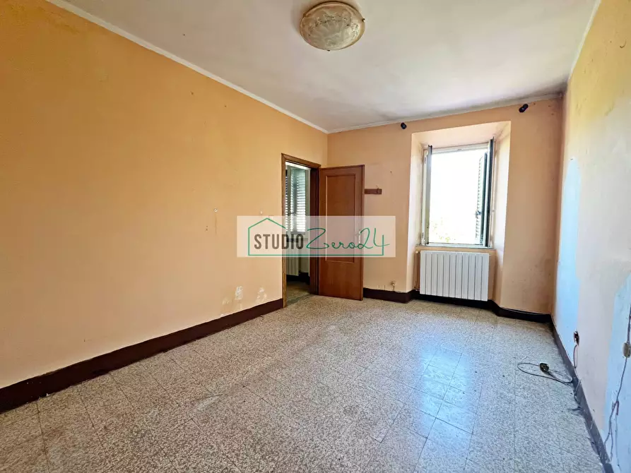 Immagine 21 di Casa semindipendente in vendita  in via delle Grotte a Camaiore