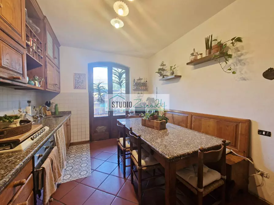 Immagine 20 di Casa bifamiliare in vendita  in Via Mincio a Camaiore