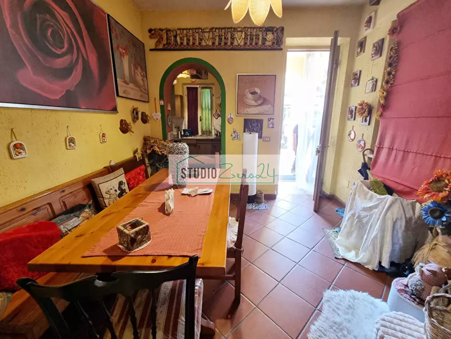 Immagine 7 di Villa in vendita  in via della serra a Camaiore