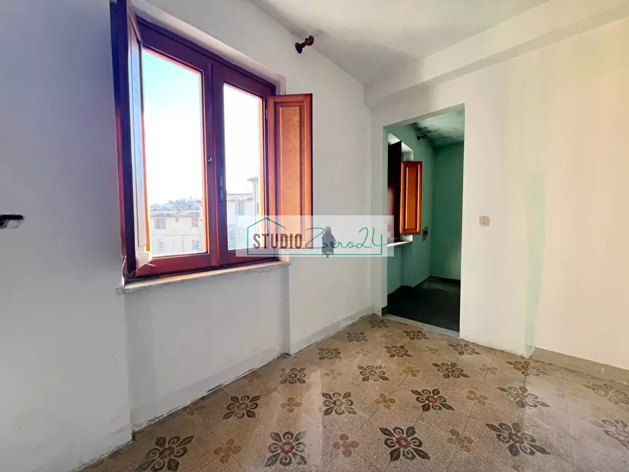 Immagine 25 di Rustico / casale in vendita  in via Fondi a Camaiore