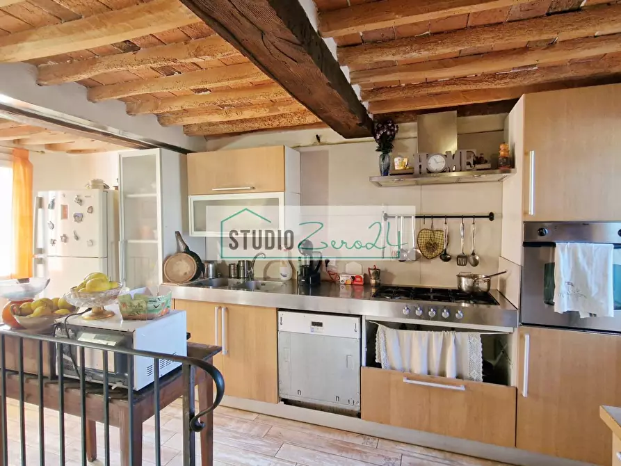 Immagine 5 di Casa semindipendente in vendita  in corte giannoni a Camaiore