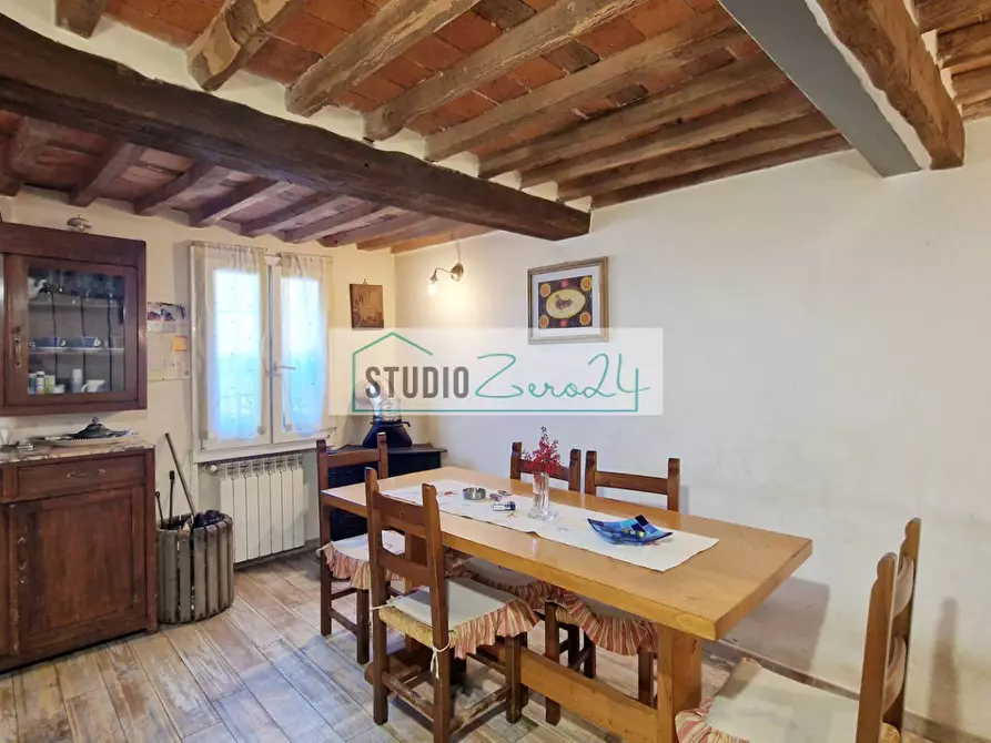 Immagine 8 di Casa semindipendente in vendita  in corte giannoni a Camaiore