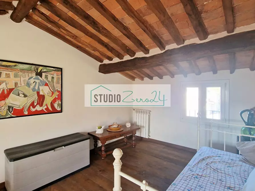 Immagine 18 di Casa semindipendente in vendita  in corte giannoni a Camaiore