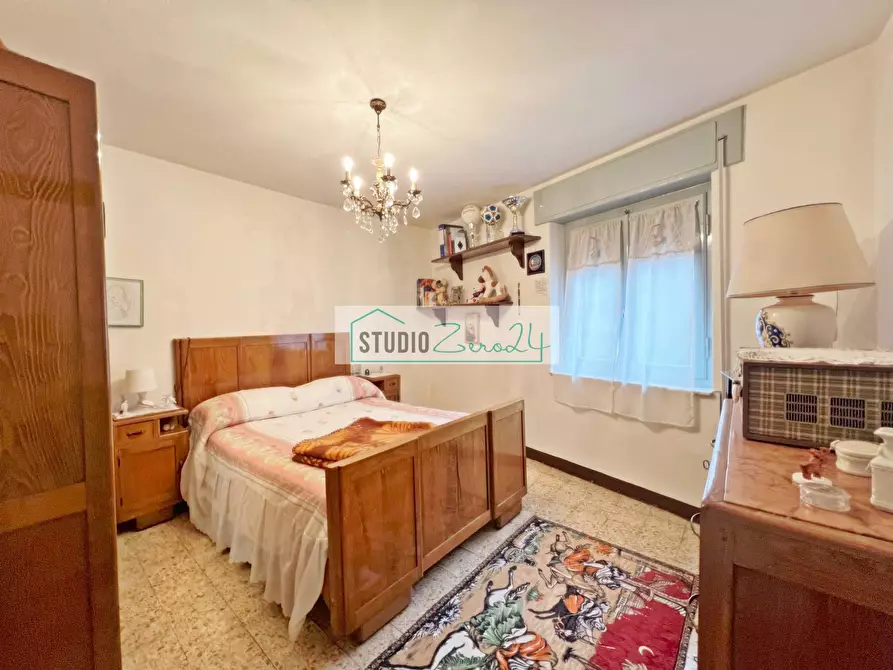 Immagine 15 di Casa semindipendente in vendita  in Via Trescolli a Camaiore