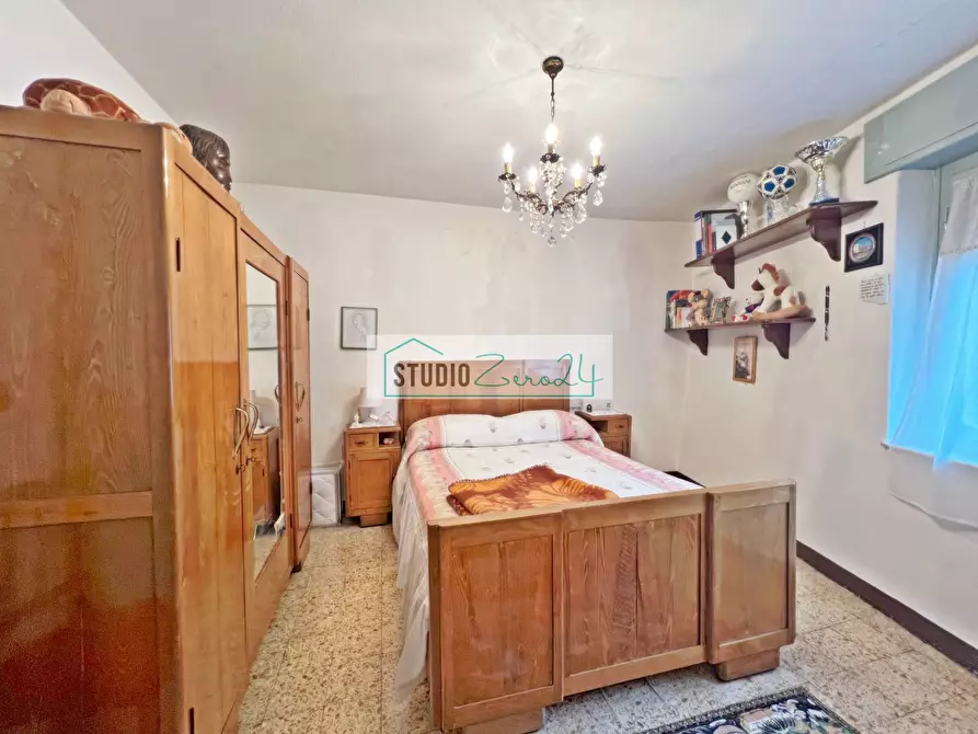 Immagine 16 di Casa semindipendente in vendita  in Via Trescolli a Camaiore