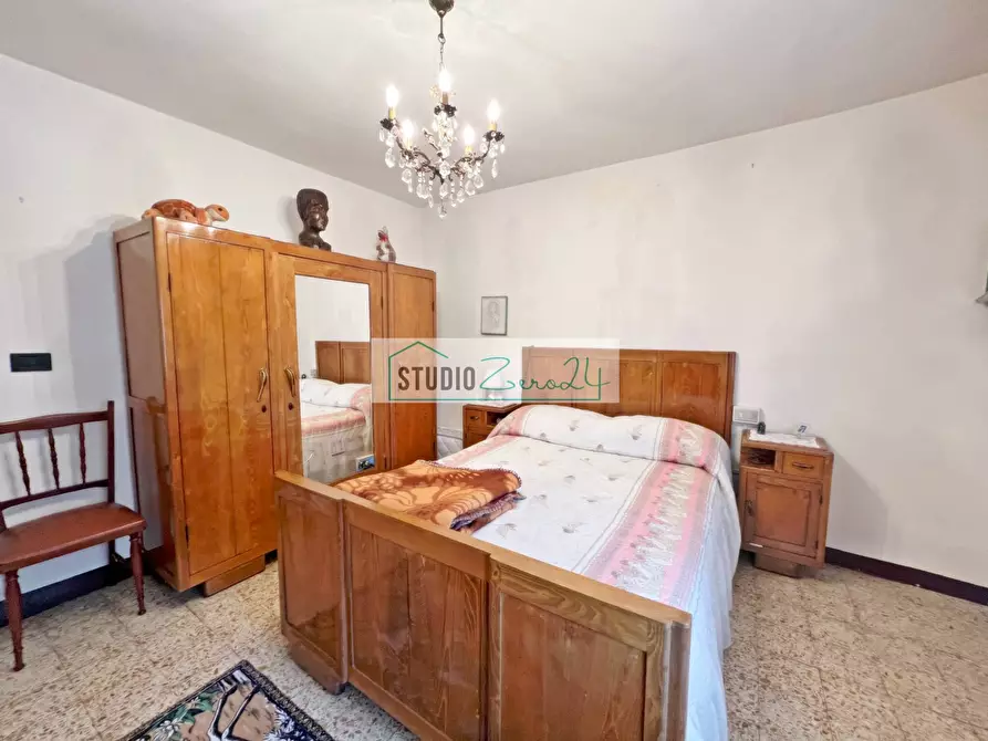 Immagine 17 di Casa semindipendente in vendita  in Via Trescolli a Camaiore