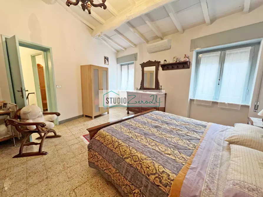 Immagine 23 di Casa semindipendente in vendita  in Via Trescolli a Camaiore