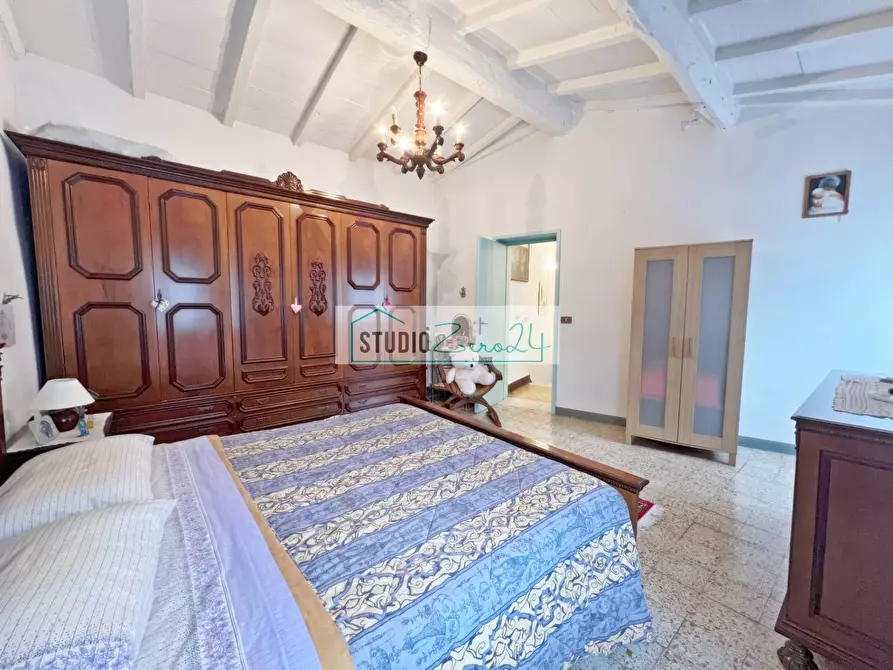 Immagine 25 di Casa semindipendente in vendita  in Via Trescolli a Camaiore