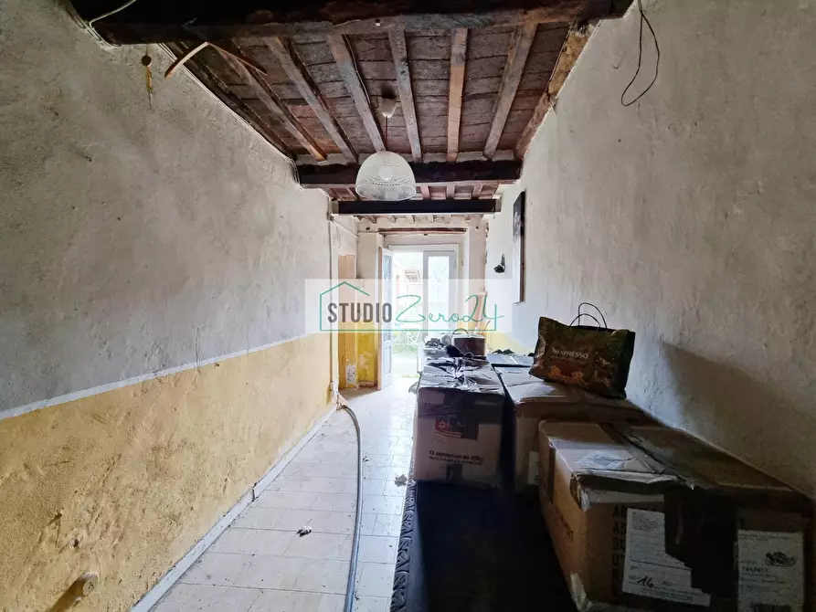 Immagine 10 di Casa semindipendente in vendita  in via degli antichi a Camaiore