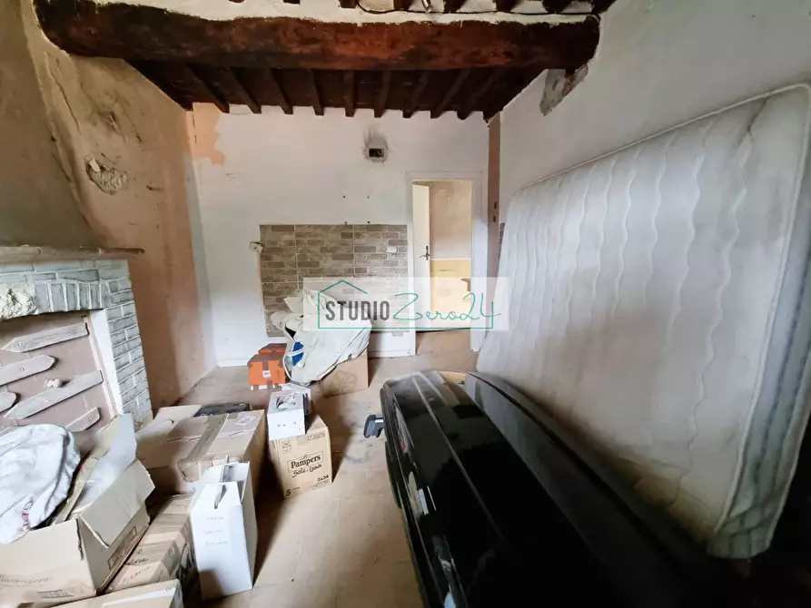 Immagine 14 di Casa semindipendente in vendita  in via degli antichi a Camaiore