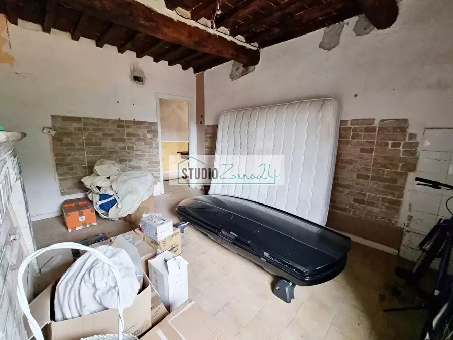Immagine 15 di Casa semindipendente in vendita  in via degli antichi a Camaiore