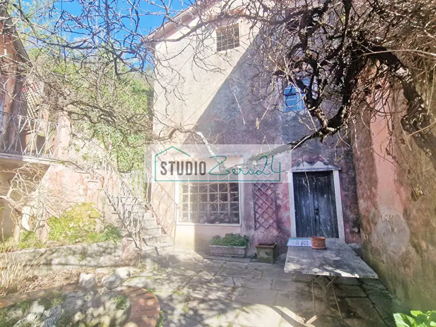 casa indipendente in vendita a Camaiore in zona Casoli