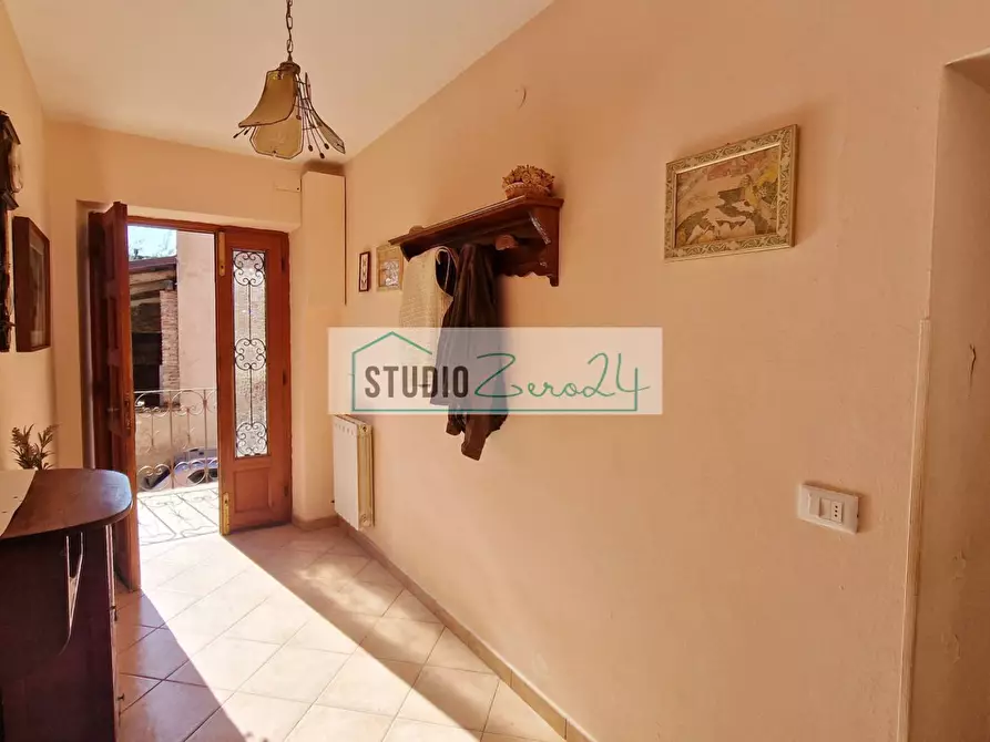 Immagine 7 di Casa semindipendente in vendita  in Via della Costa a Camaiore