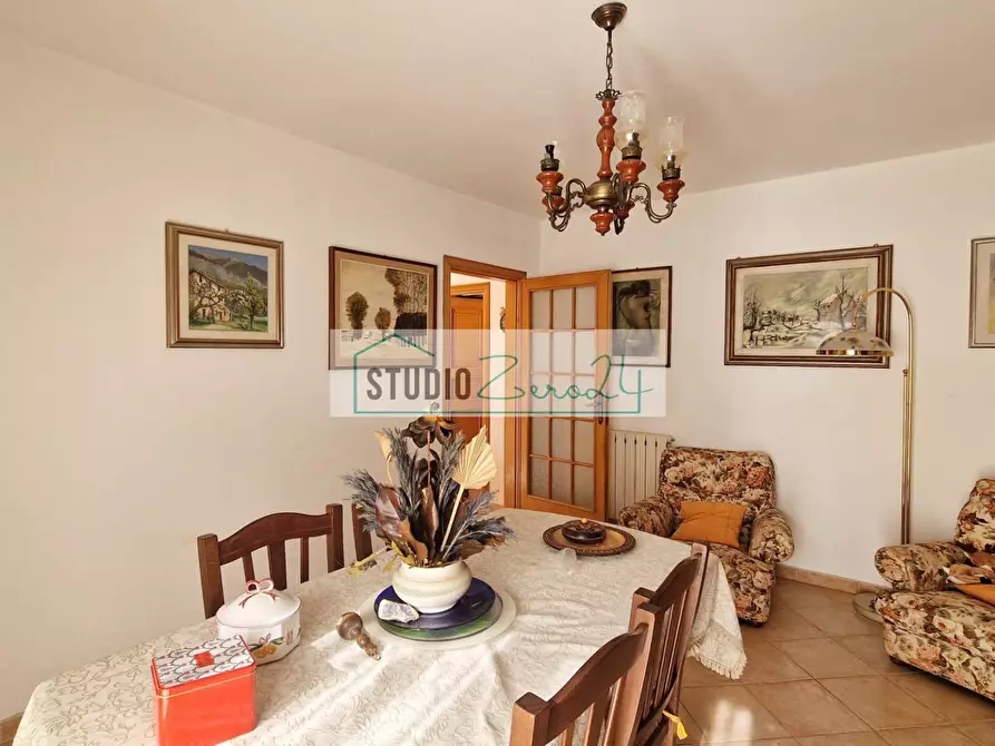 Immagine 11 di Casa semindipendente in vendita  in Via della Costa a Camaiore