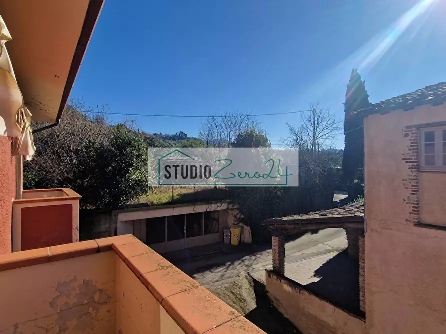 Immagine 24 di Casa semindipendente in vendita  in Via della Costa a Camaiore