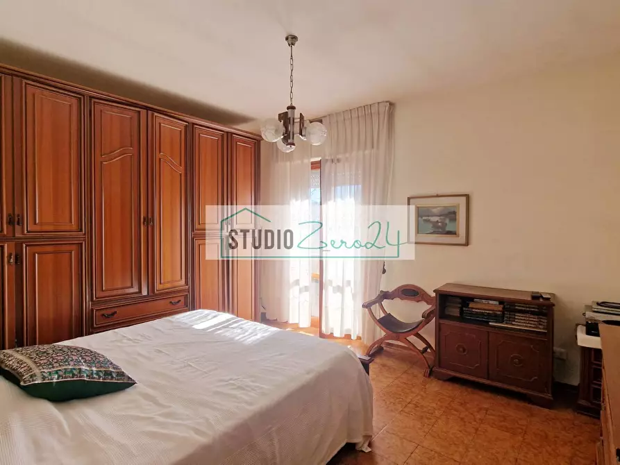 Immagine 26 di Casa semindipendente in vendita  in Via della Costa a Camaiore