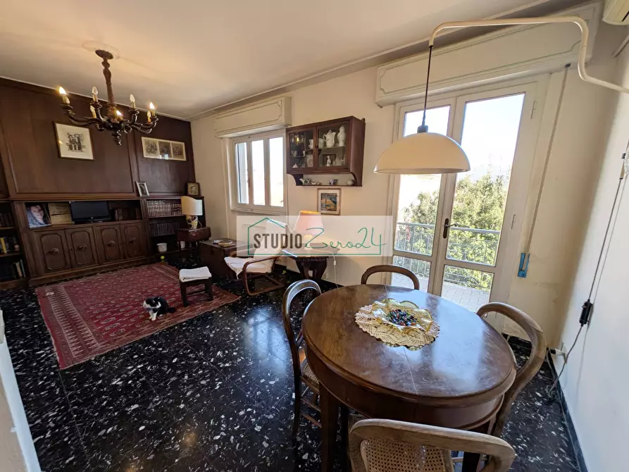 Immagine 11 di Appartamento in vendita  in Via Gigliotti a Camaiore